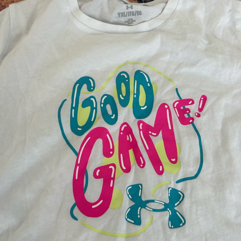 Under Armour White Crew Neck Tee Girls Size YXL